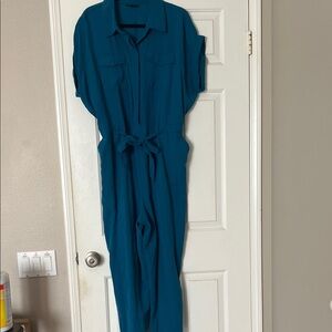 Alfani 1X jumpsuit. Nice solid blue. Button up with elastic waist. Pockets.